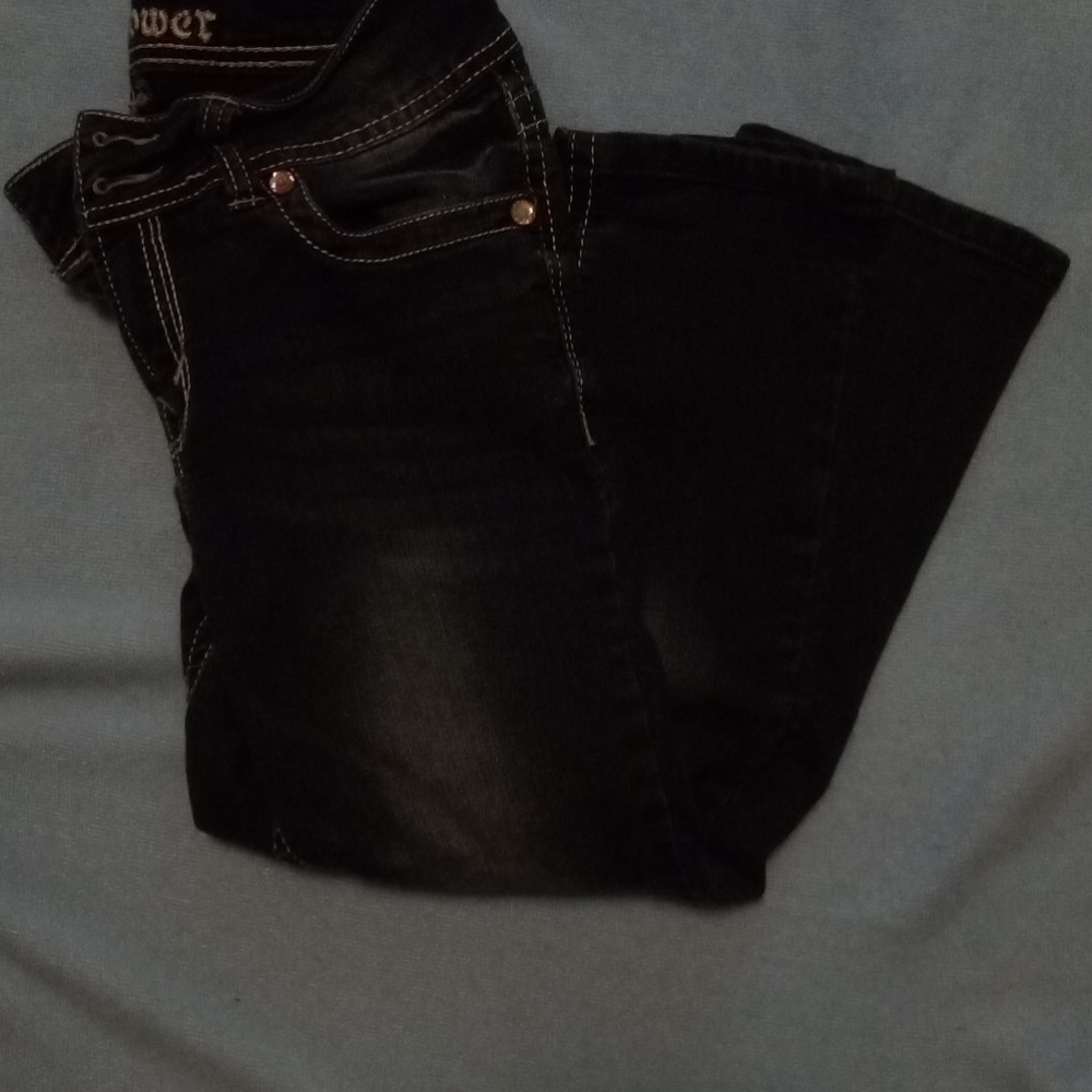 Wallflower Capri style jeans, size 3